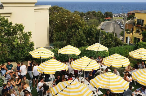 Clovelly Hotel image